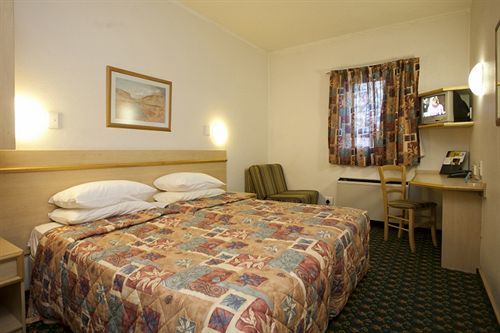 Road Lodge Rustenburg Exterior photo